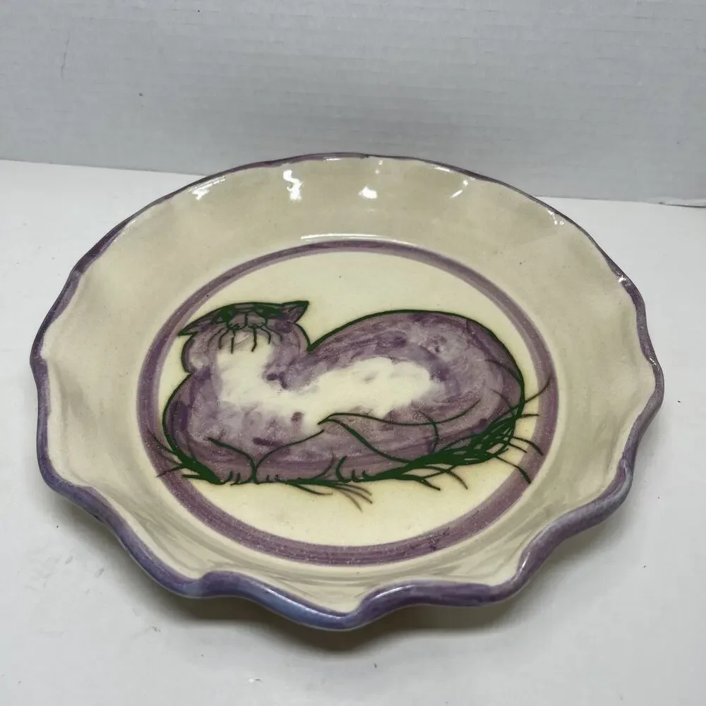 Art Pottery Pie Dish Purple Kitty Cat Ruffled Edge Signed Ceramic 10